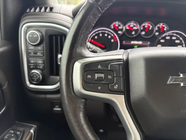Used 2022 Gray Chevrolet RST image 28