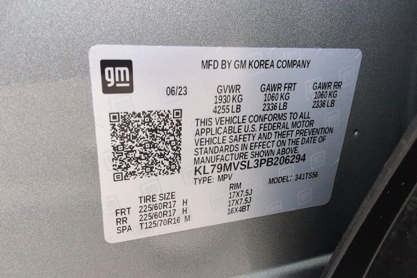 Used 2023 STERLING GRAY METALLIC Chevrolet ACTIV image 30