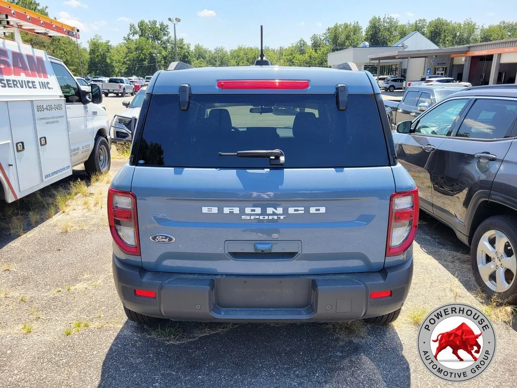 Used 2023 Green Ford Big Bend image 3