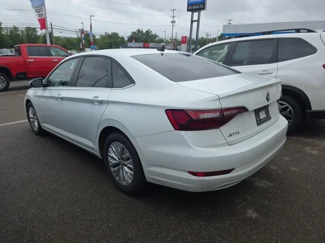 Used 2020 White Volkswagen 1.4T S image 9