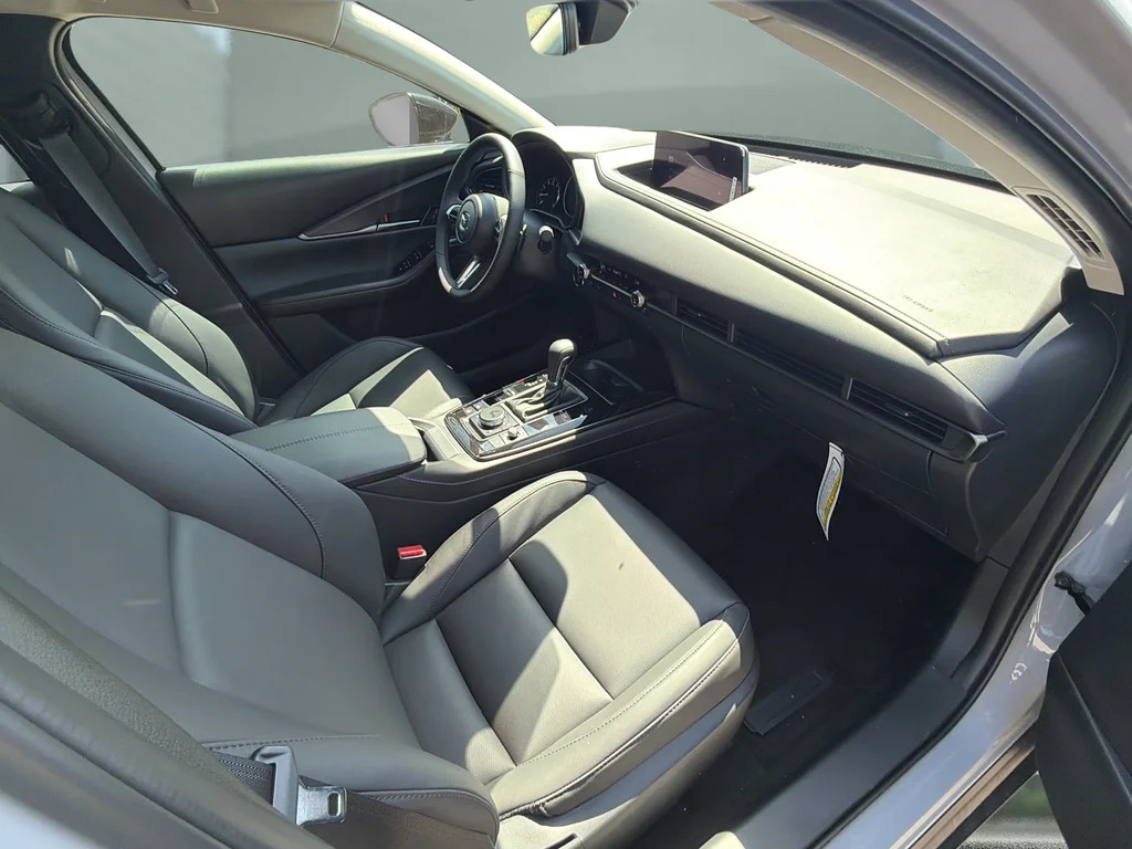 2026 Mazda CX-30 Turbo Premium Plus - Photo 18