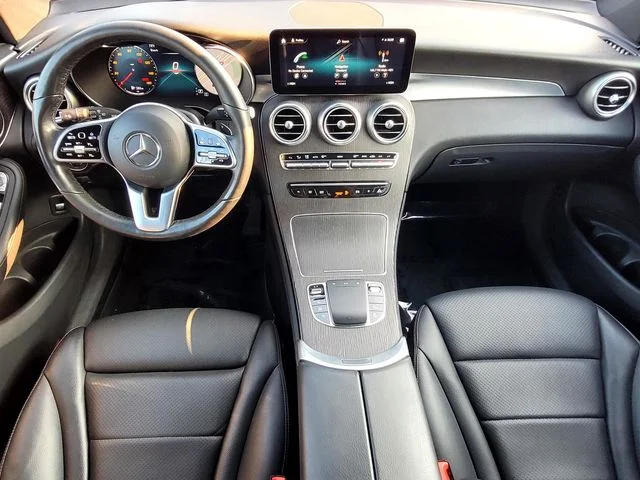 Used 2022  Mercedes-Benz GLC 300 image 22
