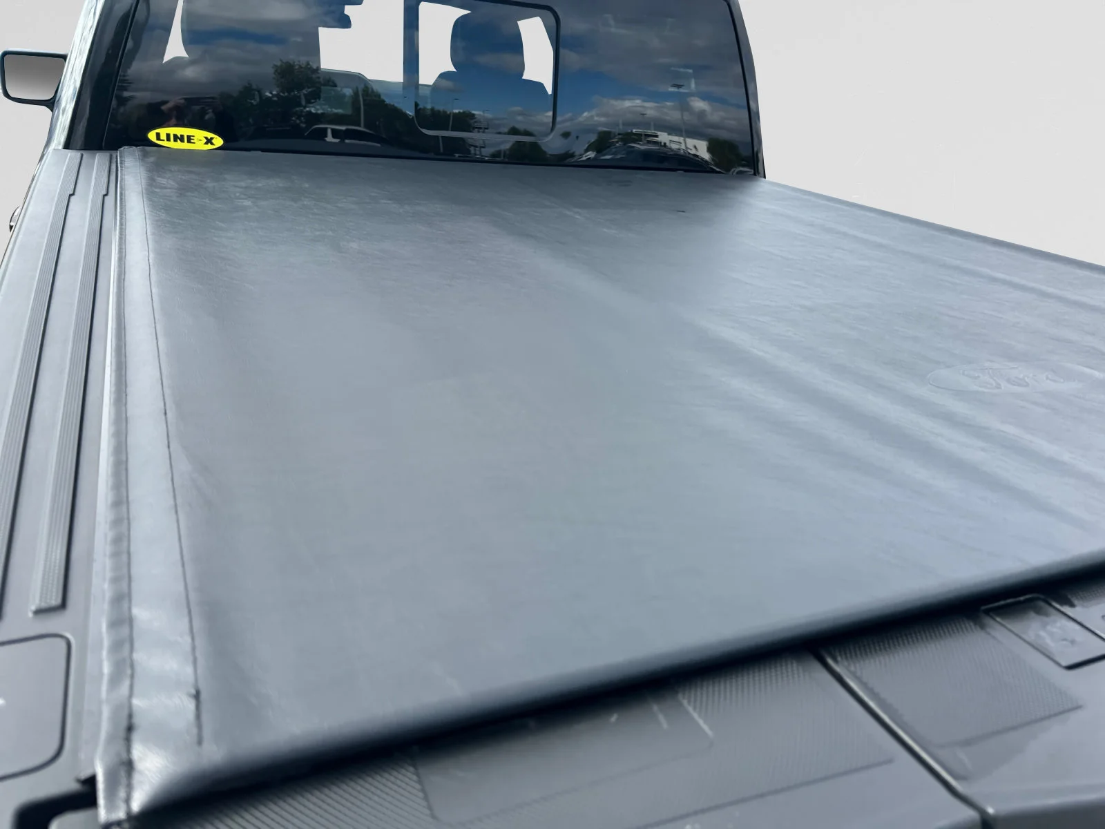 Used 2025 Black Ford Tremor SuperCrew image 10