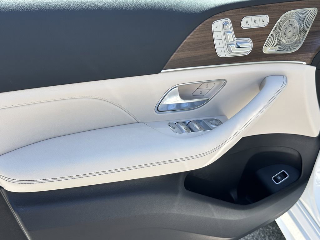 New 2026 Polar White Mercedes-Benz GLE 350 image 11