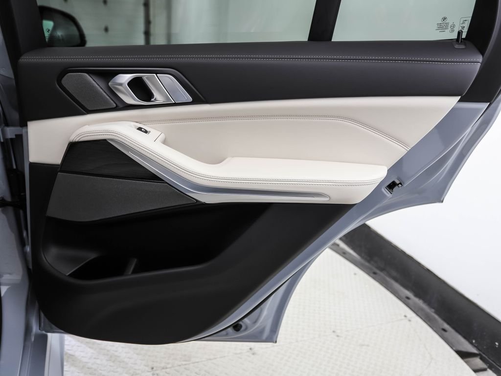 New 2026 Gray Metallic BMW xDrive50e image 25
