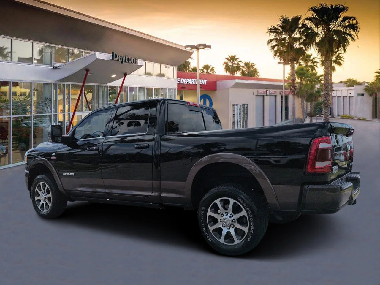 Used 2024 Diamond Black Ram Longhorn image 5