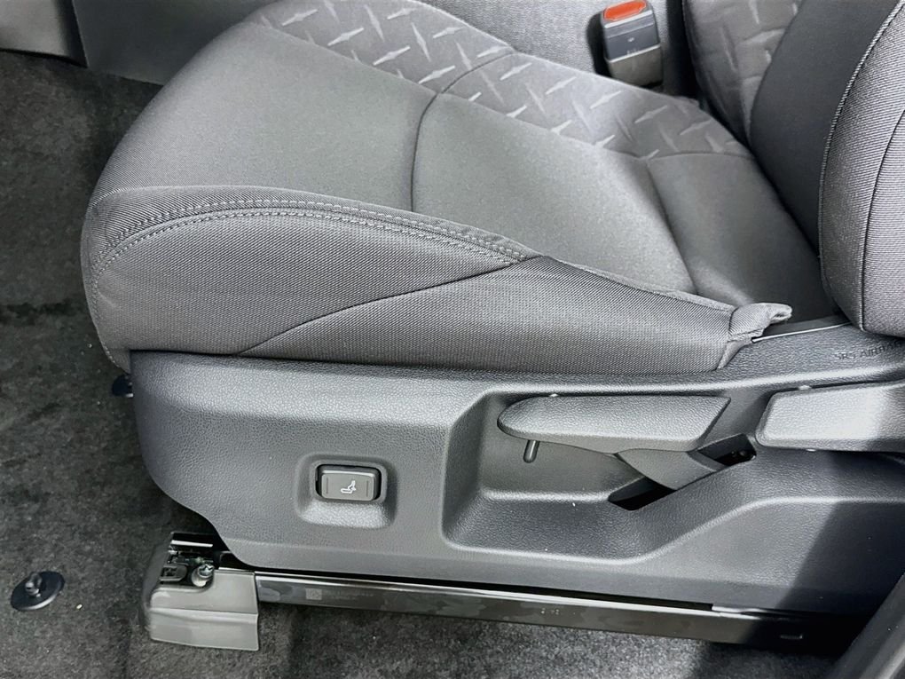 Used 2025 Silver Toyota SR5 image 20
