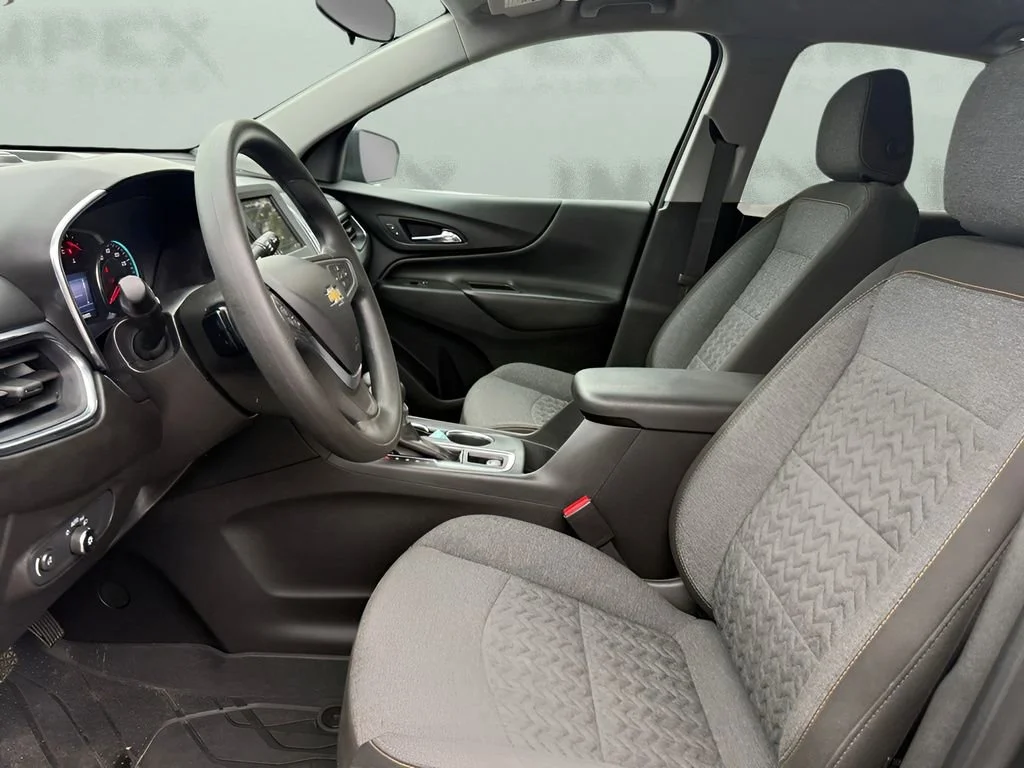 Used 2023 Iron Gray Metallic Chevrolet LT image 9