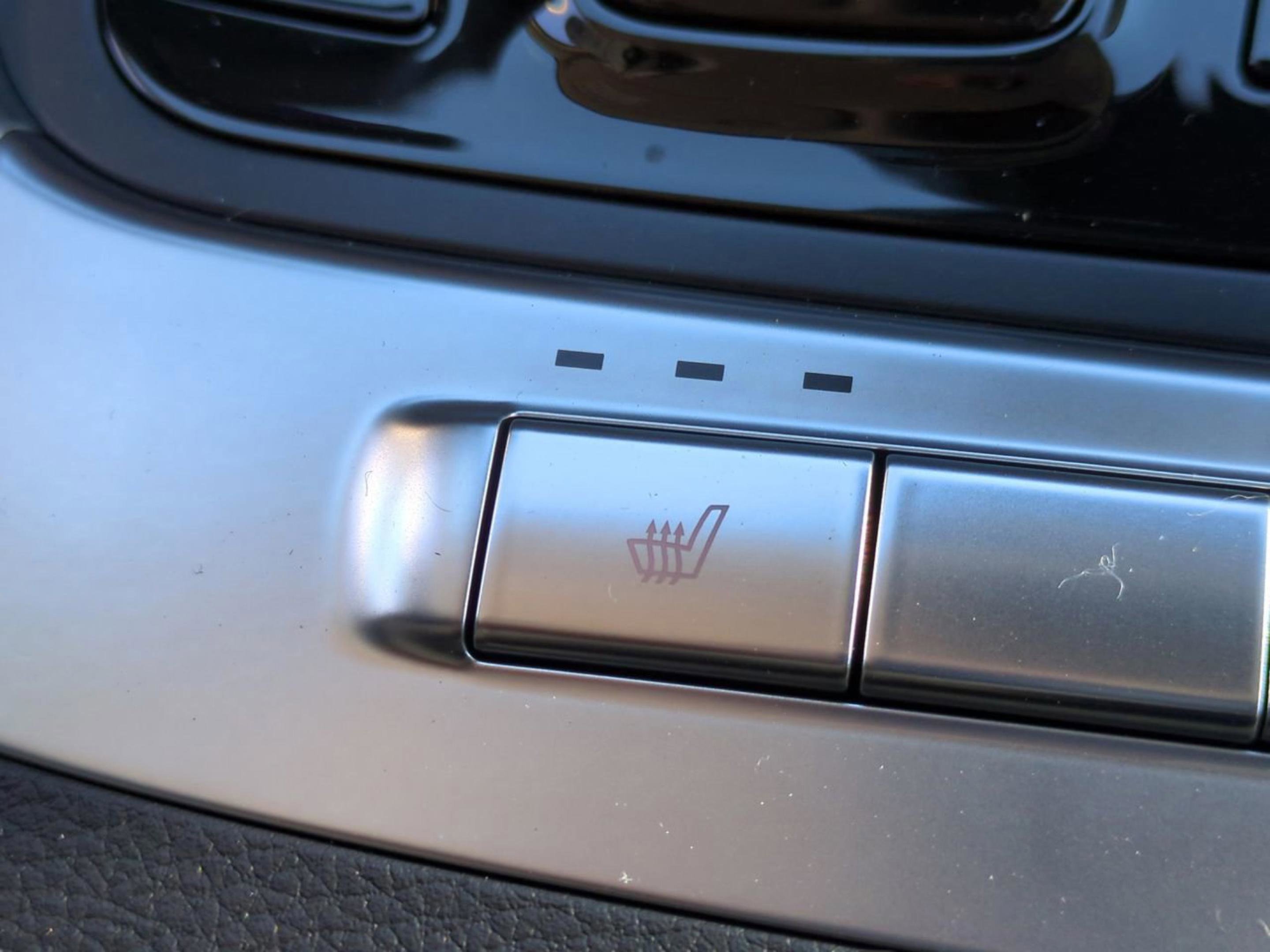 New 2026 Ceramic Silver Kia EX image 40