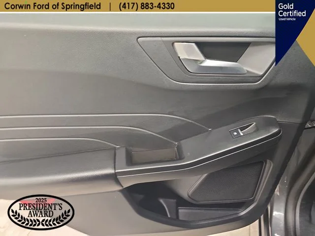 Used 2025 Carbonized Gray Metallic Ford ST-Line Select image 19