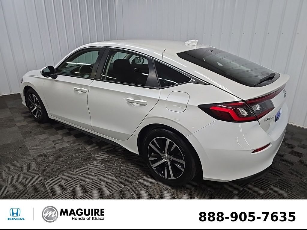 Used 2023 White Honda LX image 9