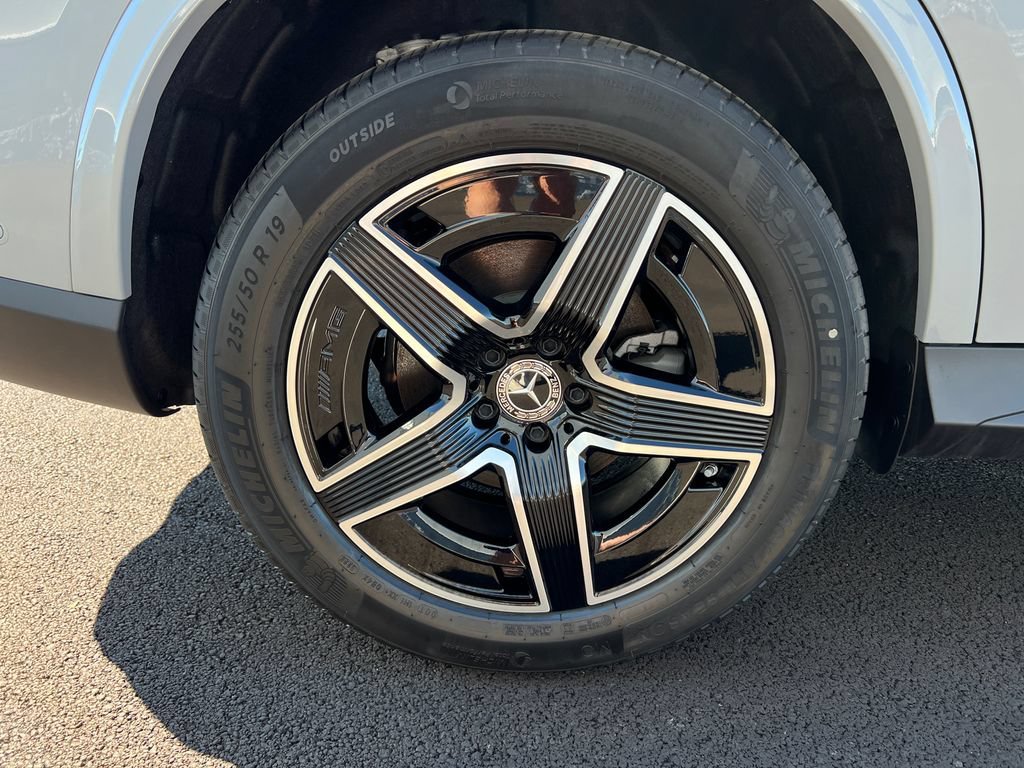 New 2026 MANUFAKTUR Alpine Grey Mercedes-Benz GLC300 image 64