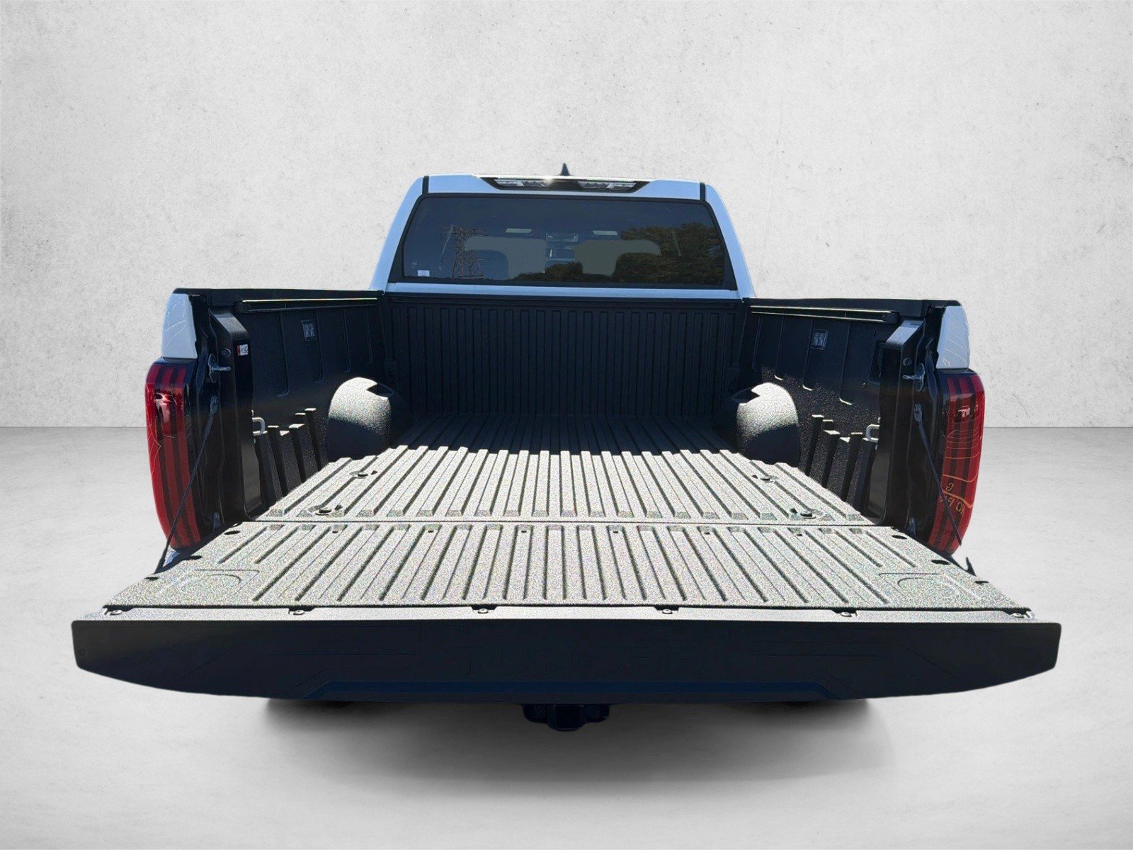 New 2026 Ice Cap Toyota SR5 image 18