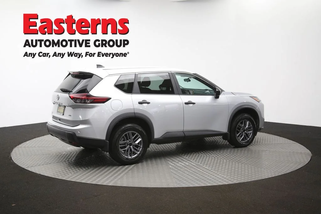 Used 2024 Silver Nissan S image 43