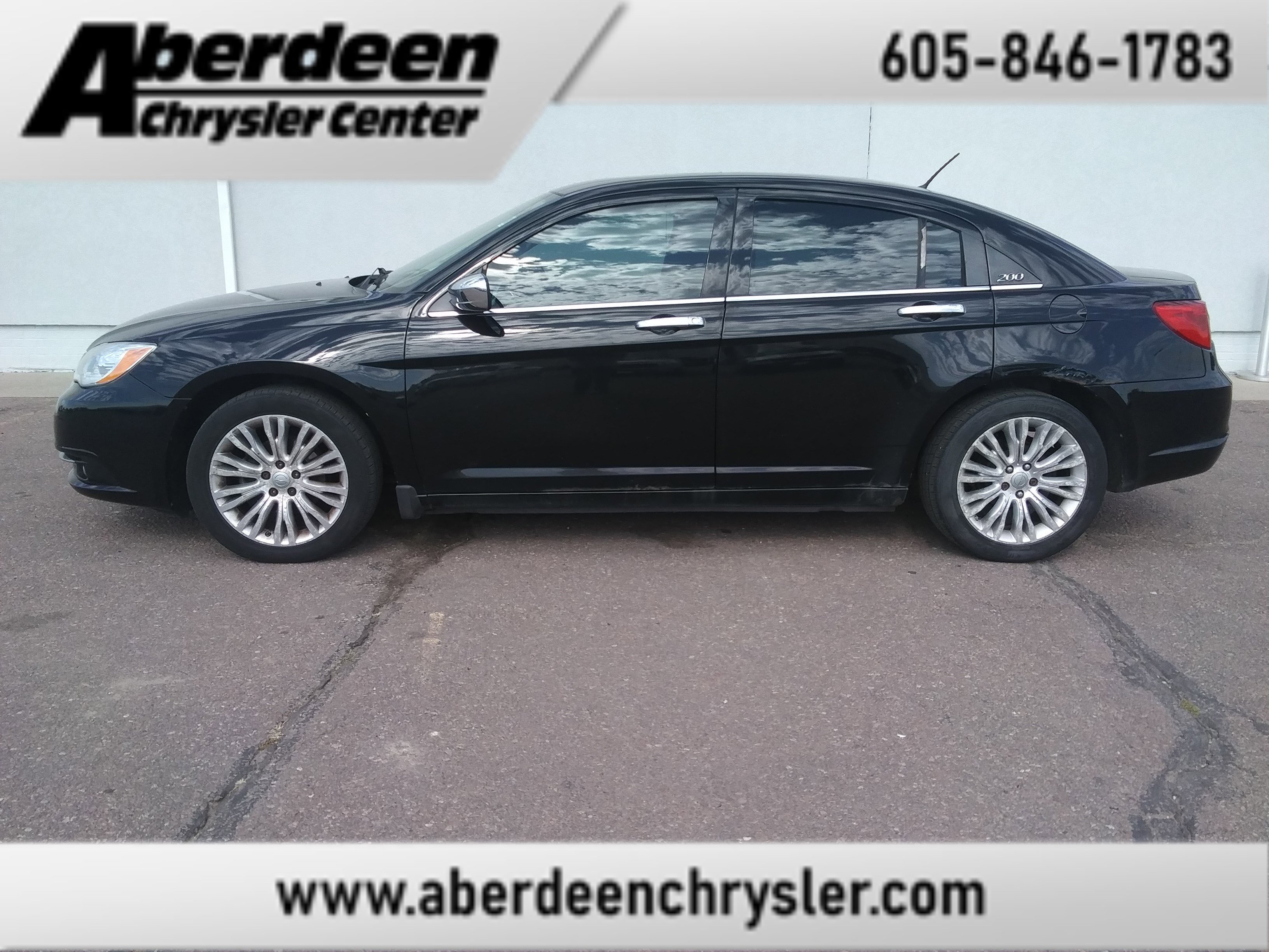 2013 Chrysler 200 Limited