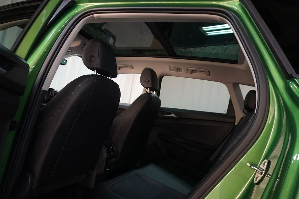 New 2026 Green Volkswagen 1.5T SE Black image 23