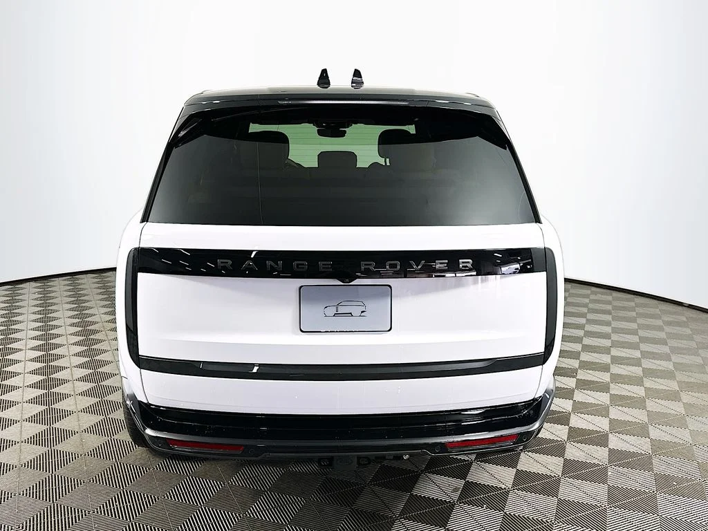 New 2026 Fuji White Land Rover SE image 6