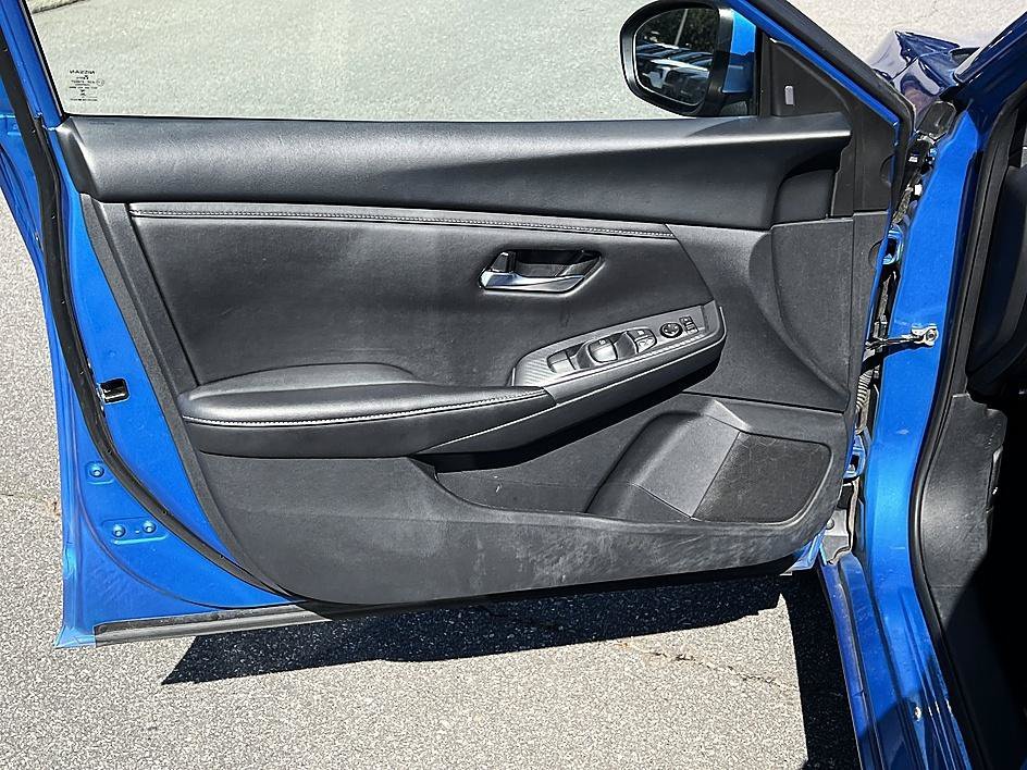 Used 2025 Electric Blue Metallic Nissan SV image 19