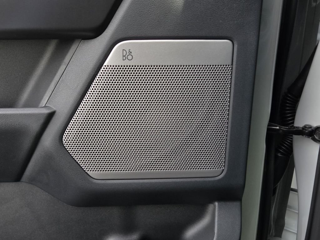 New 2026 Avalanche Ford Lariat® image 16