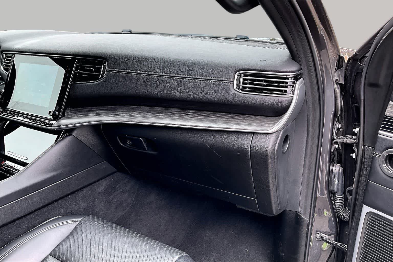 Used 2024 Baltic Gray Metallic Clearcoat Jeep Series II image 19
