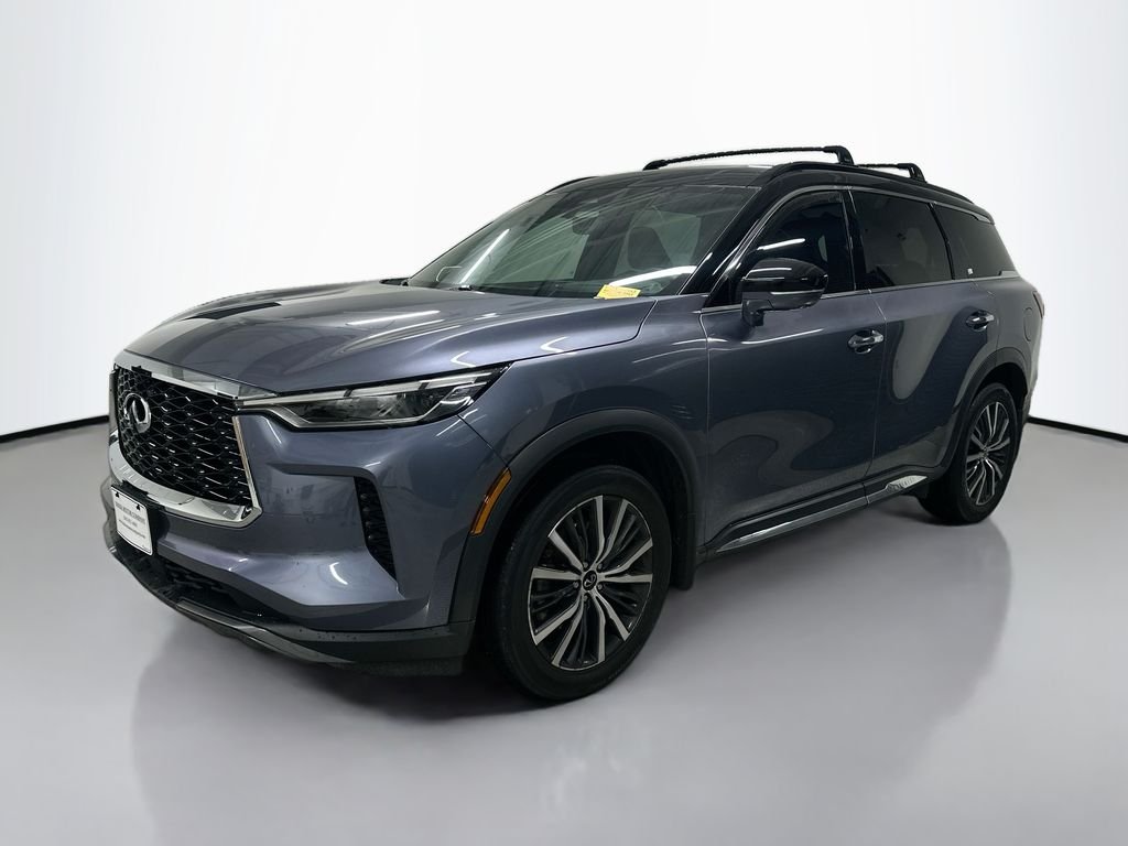 Used 2023 Blue INFINITI Autograph image 1