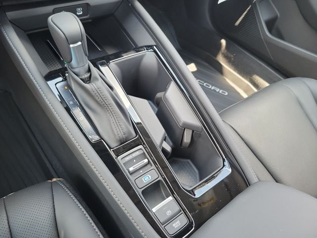 New 2026 Meteorite Gray Metallic Honda Touring image 24