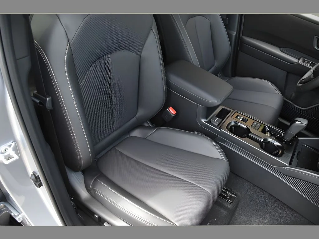 New 2026 ICE SILVER METALLIC Subaru Limited image 30