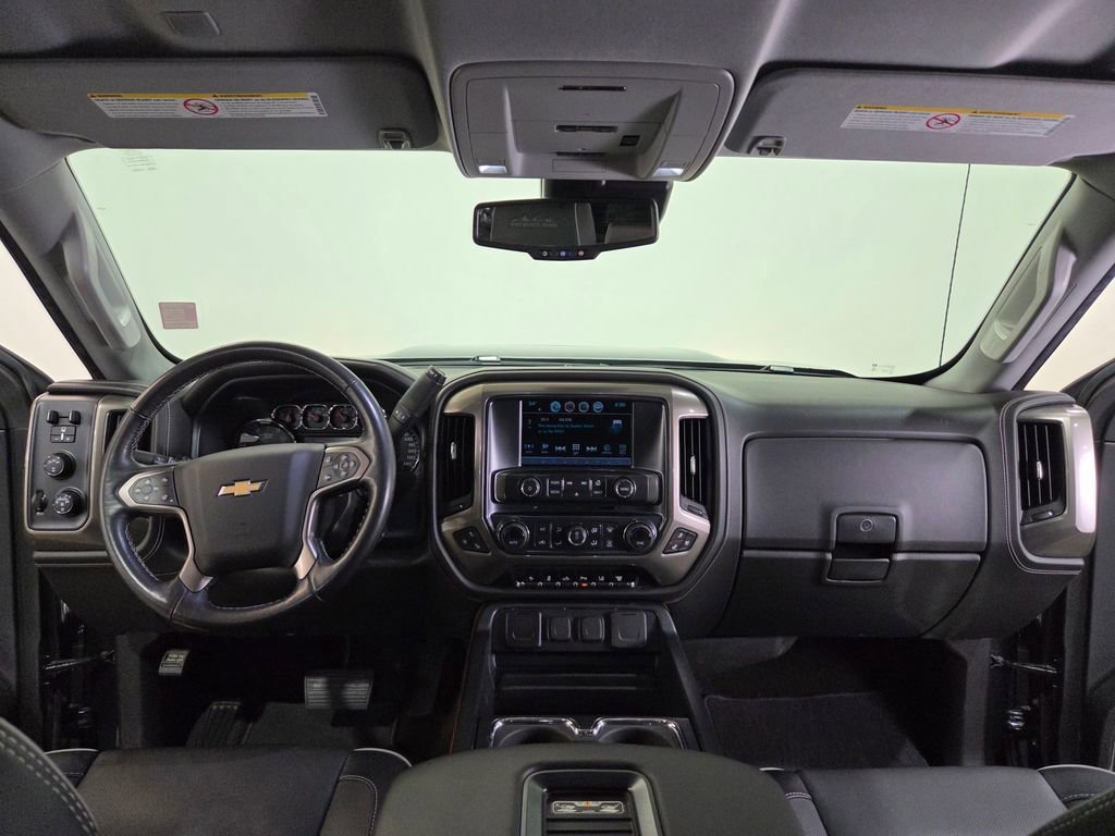 Used 2018 GRAPHITE METALLIC Chevrolet High Country image 18
