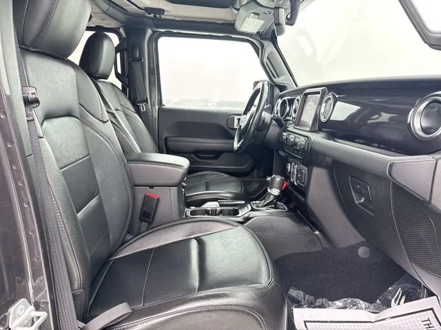 Used 2022 Gray Jeep Unlimited Sahara Altitude image 25