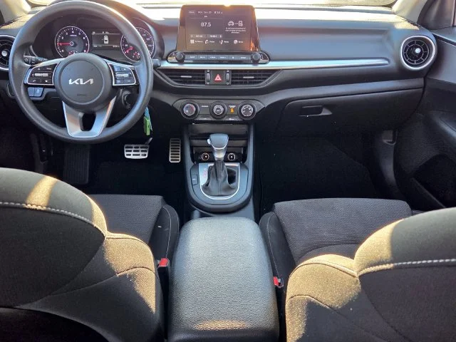Used 2022 Gray Kia LXS image 13