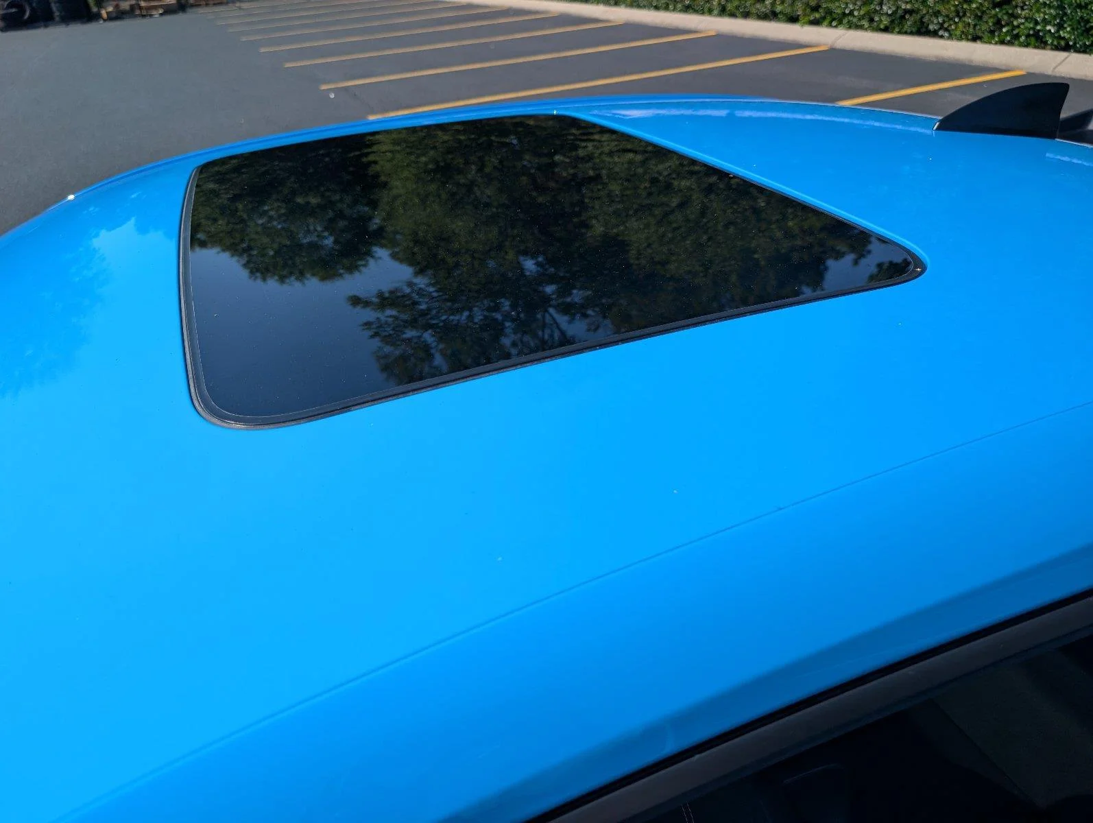 Used 2022 Rapid Blue Chevrolet LT1 image 13