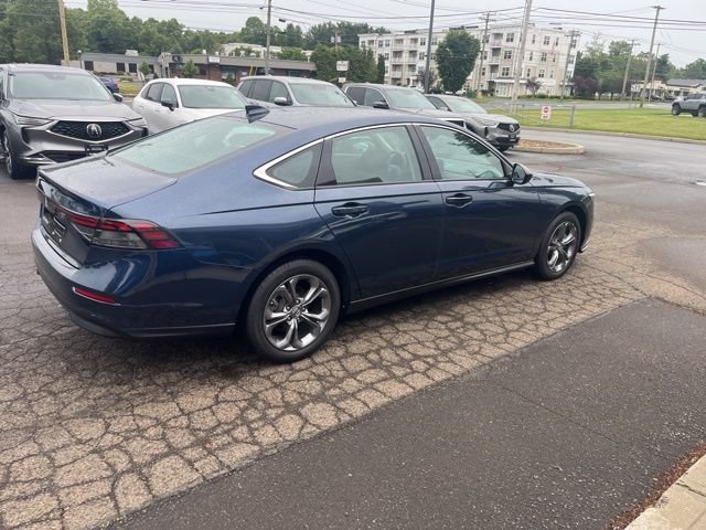 Used 2024 Canyon River Blue Metallic Honda EX image 19