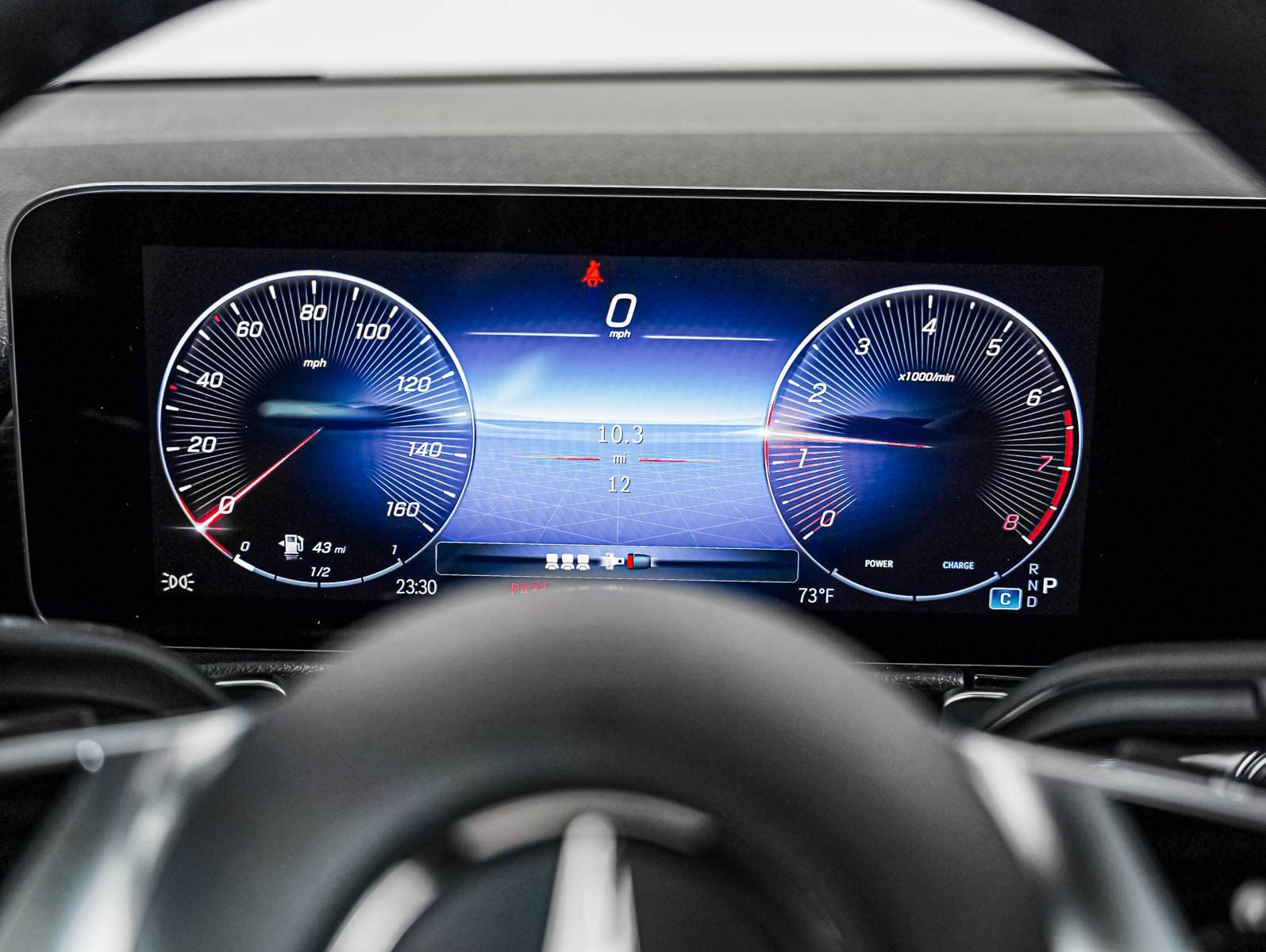New 2026 Mountain Grey Metallic Mercedes-Benz GLB 250 image 13
