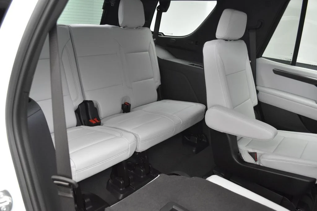 New 2026 Polar White Tricoat Chevrolet Premier image 42
