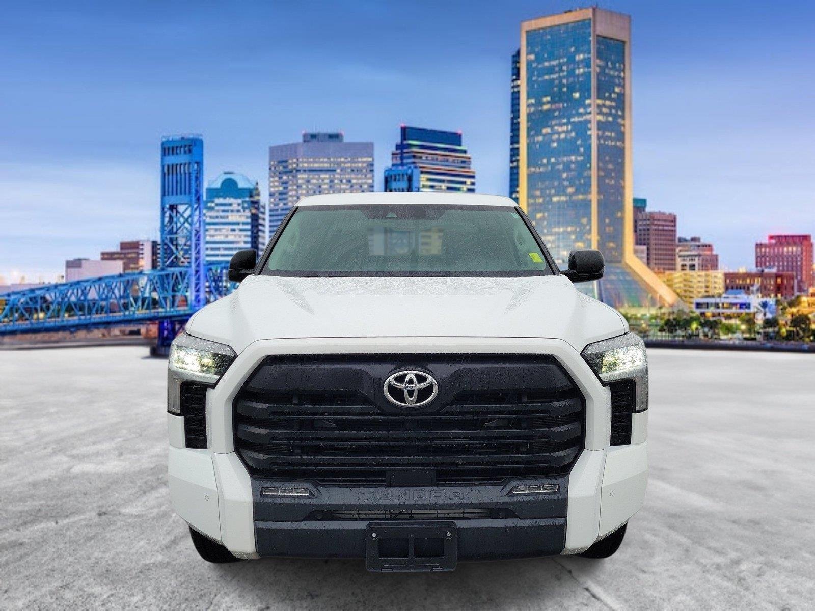 2023 Toyota Tundra SR5 - Photo 5