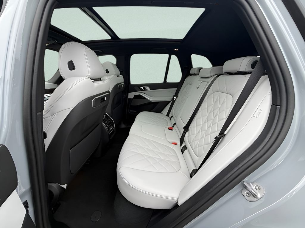 New 2026 Brooklyn Grey Metallic BMW xDrive40i image 23