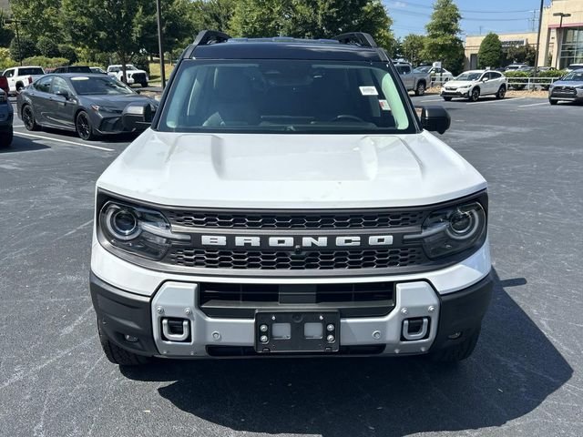 Used 2025 White Ford Badlands image 9