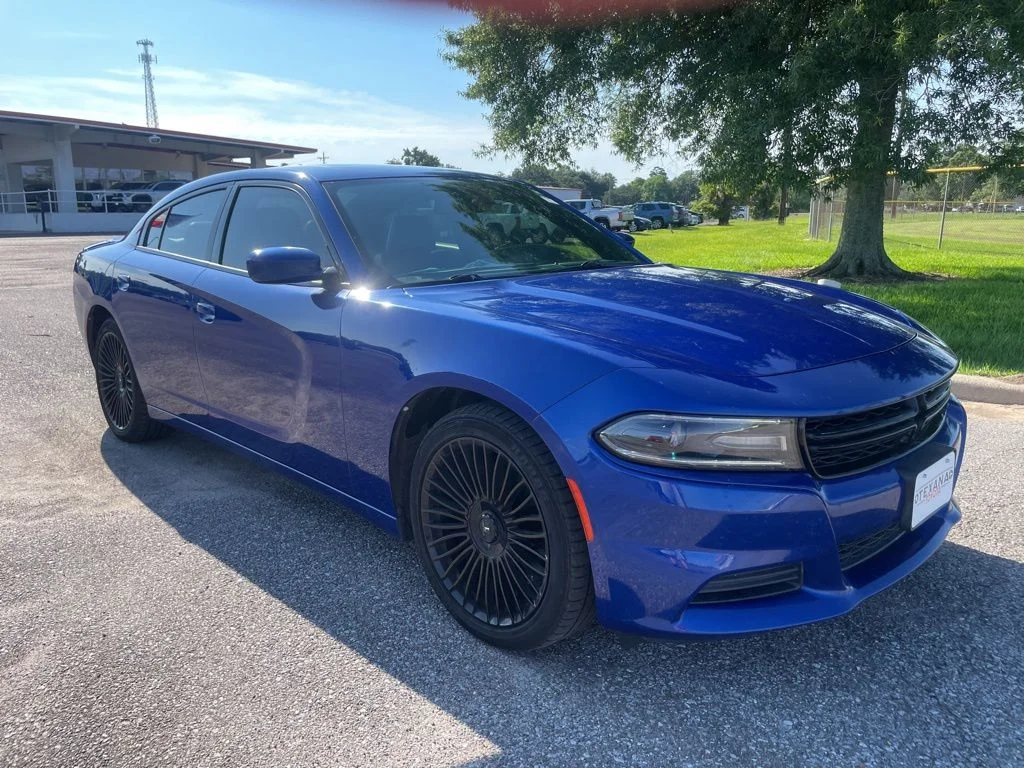 2020 Dodge Charger SXT's photo