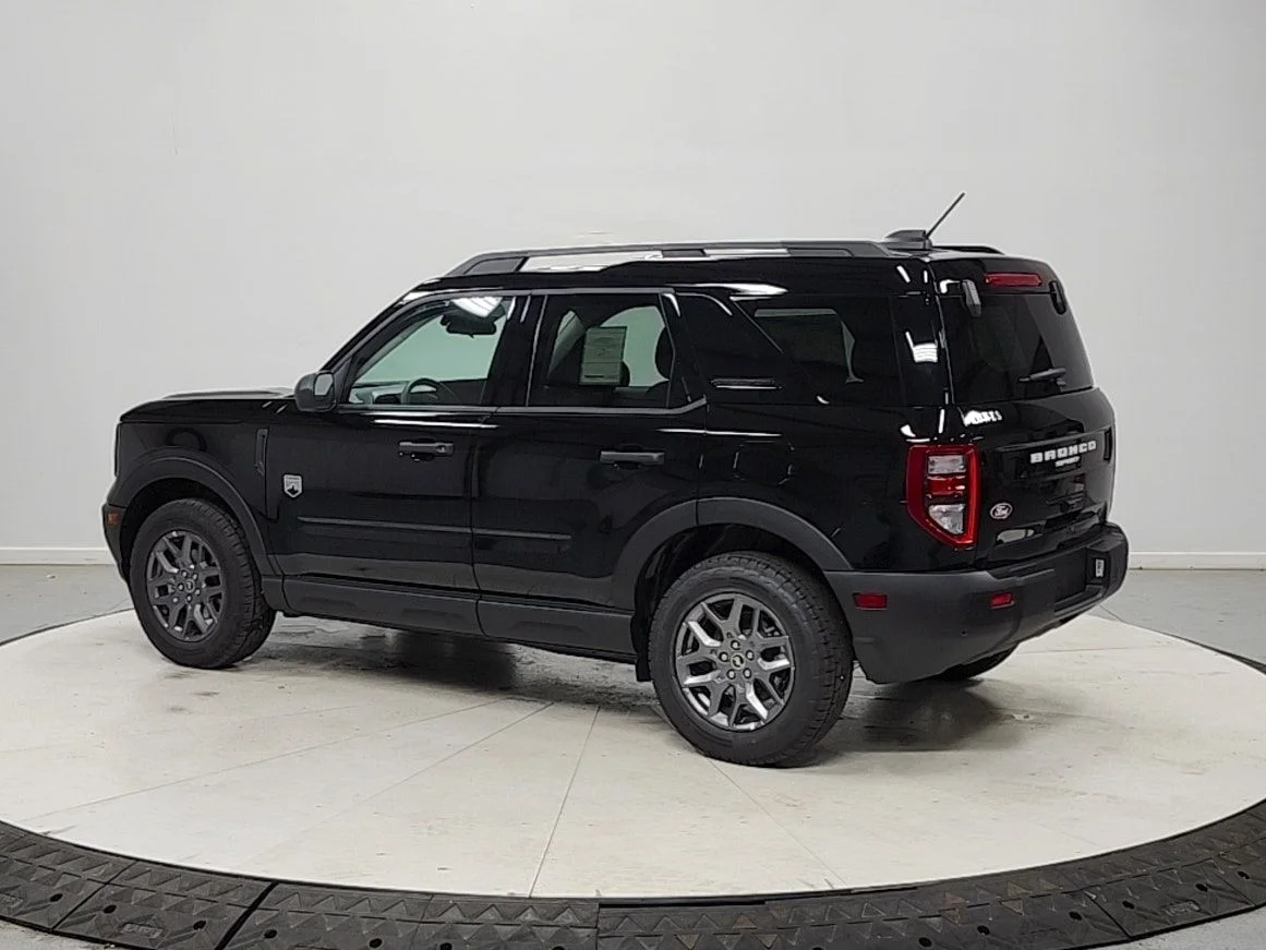 New 2026 Shadow Black Ford Big Bend® image 5