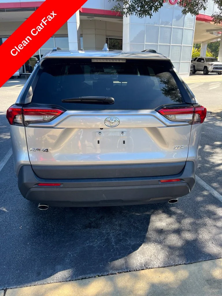 Used 2025 Silver Toyota XLE image 5