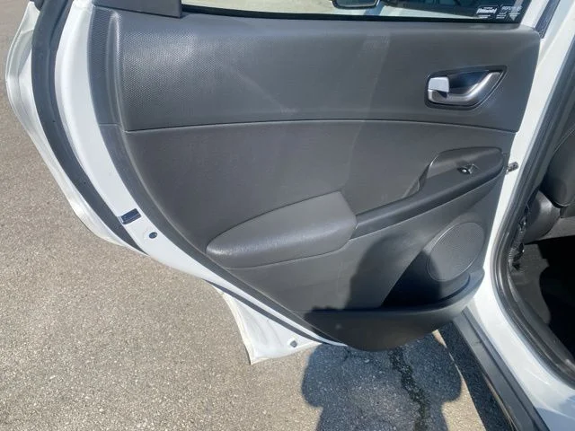 Used 2022 White Hyundai Limited image 20