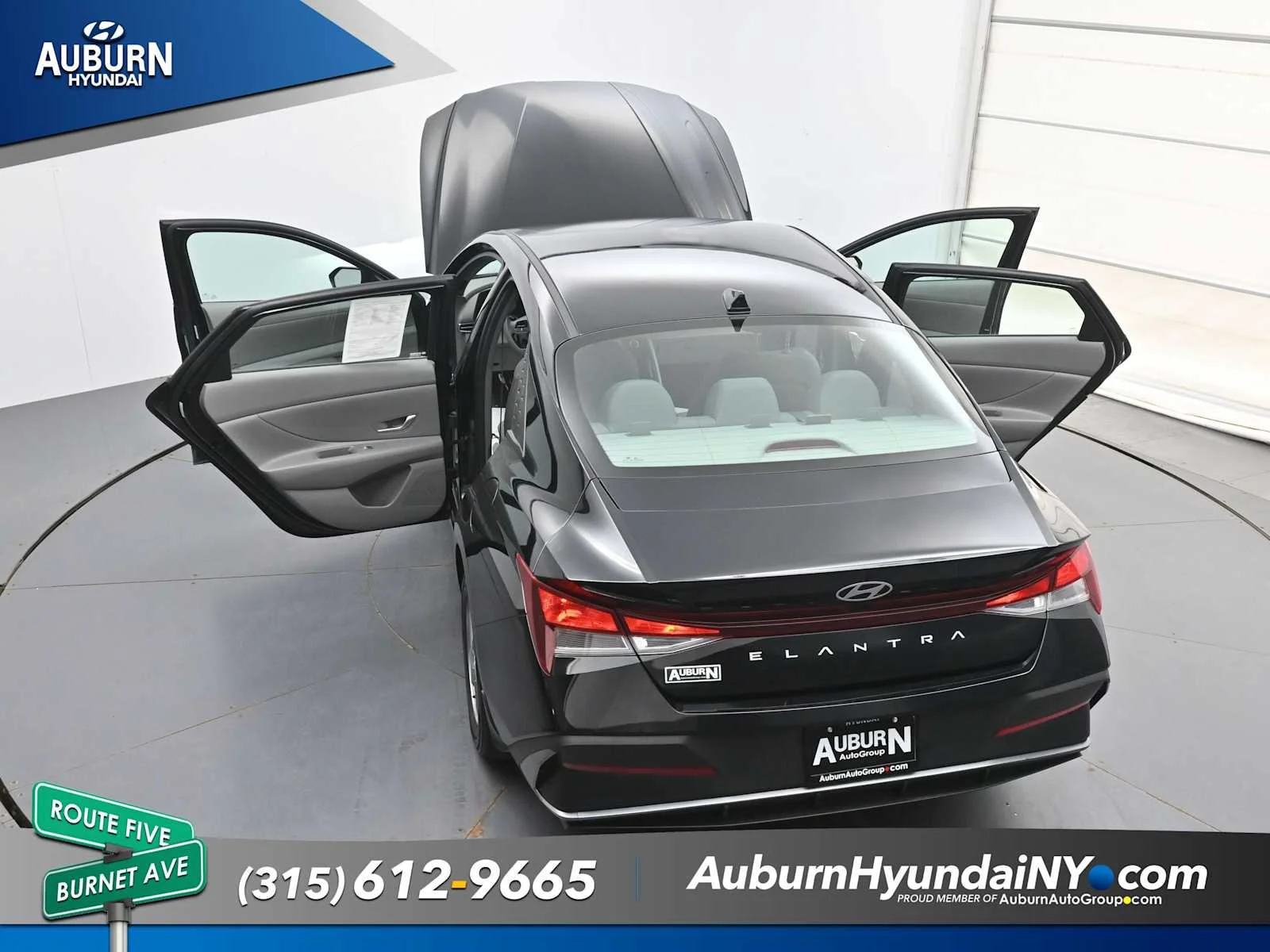 Used 2024 Abyss Black Hyundai SE image 36