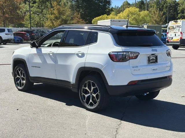 Used 2025 White Jeep Limited image 11