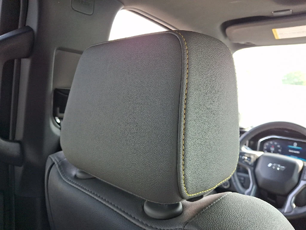 Used 2025 Summit White Chevrolet ZR2 image 14