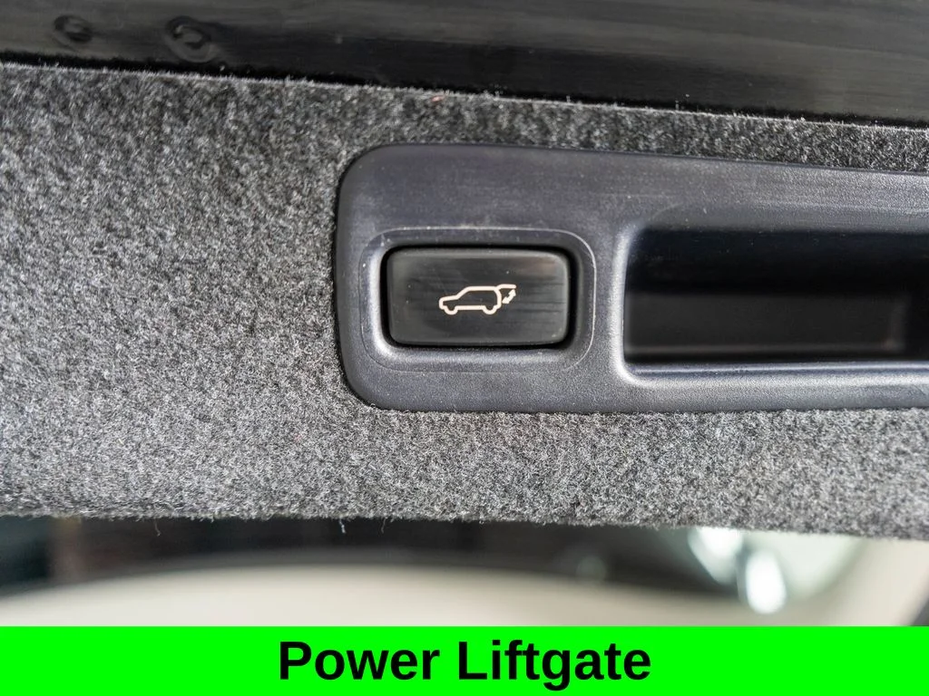 Used 2012 Black Lexus 450h image 29
