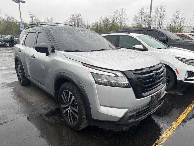 2022 Nissan Pathfinder S