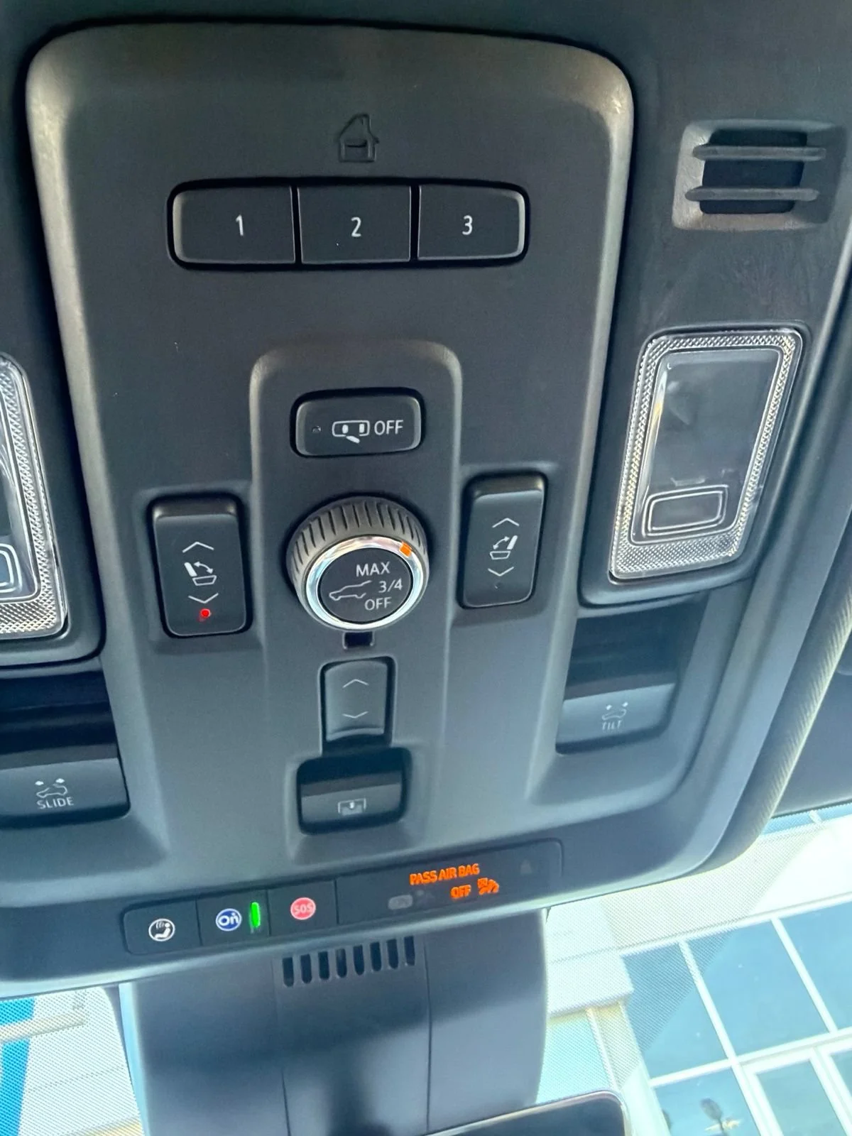 Used 2023 ONYX BLACK GMC Denali Ultimate image 29