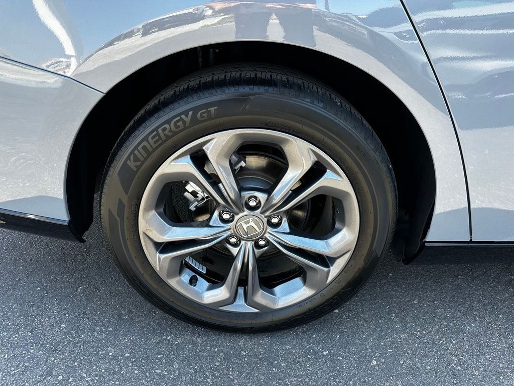 Used 2024 Gray Honda EX-L image 12