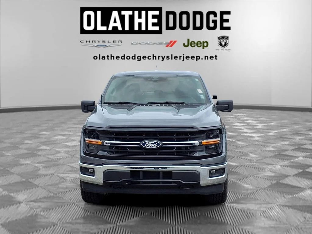 Used 2024 Gray Ford XLT image 32