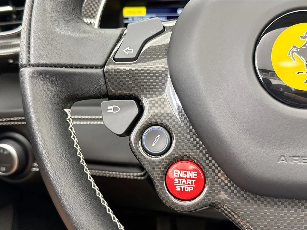 Used 2018 Bianco Avus Ferrari Base image 20